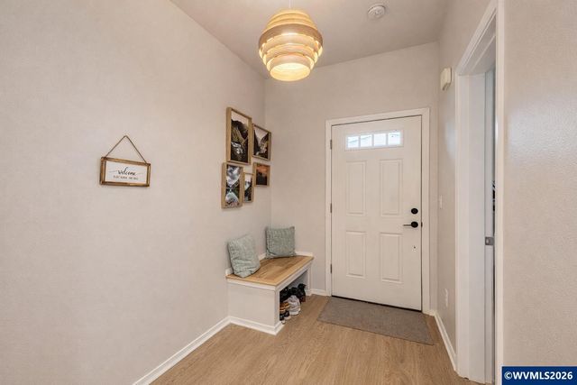 1996 Hawksview Av SE, Salem, OR 97306