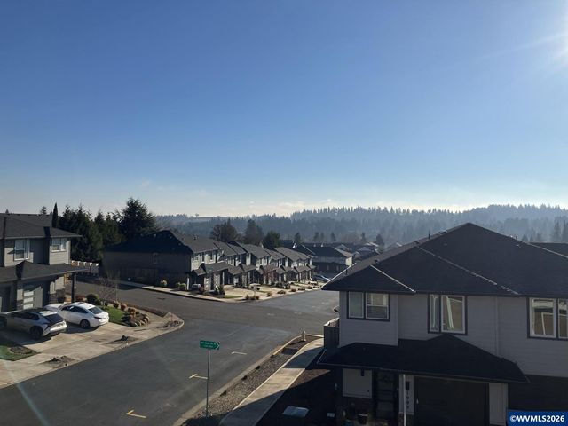 1996 Hawksview Av SE, Salem, OR 97306