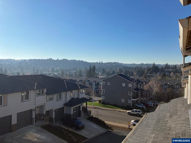 1996 Hawksview Av SE, Salem, OR 97306