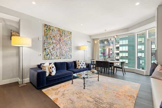 50 Liberty Drive 7L, Boston, MA 02210