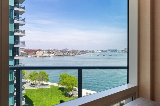 50 Liberty Drive 7L, Boston, MA 02210