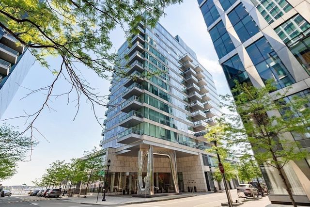 50 Liberty Drive 7L, Boston, MA 02210