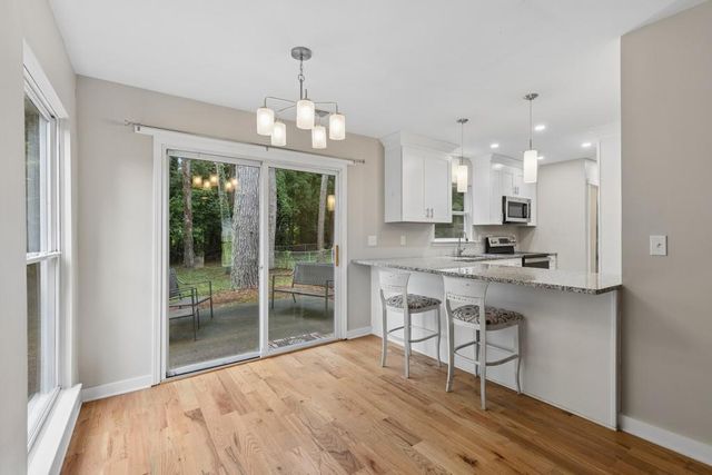 4930 Farmstead Court NE, Woodstock, GA 30188