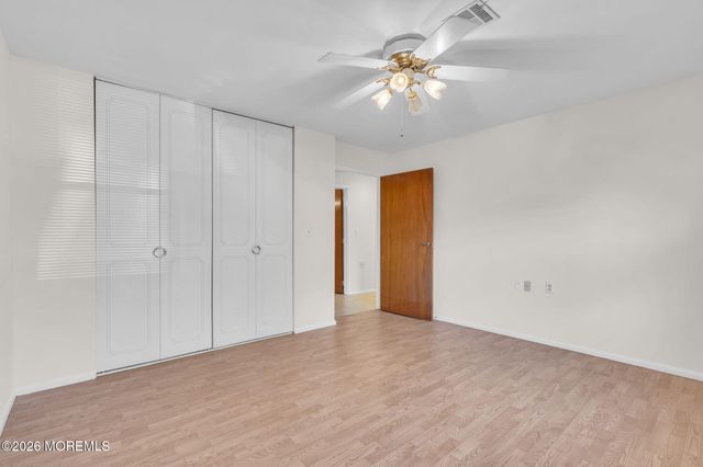 188B Sterling Court, Lakewood, NJ 08701