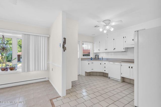 188B Sterling Court, Lakewood, NJ 08701