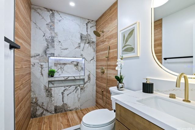 98-265 Ualo Street S2, Aiea, HI 96701