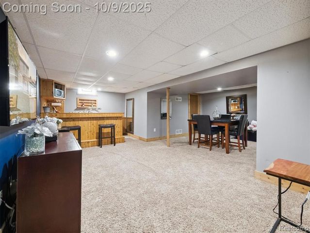 39260 S Phlox Lane, Westland, MI 48186