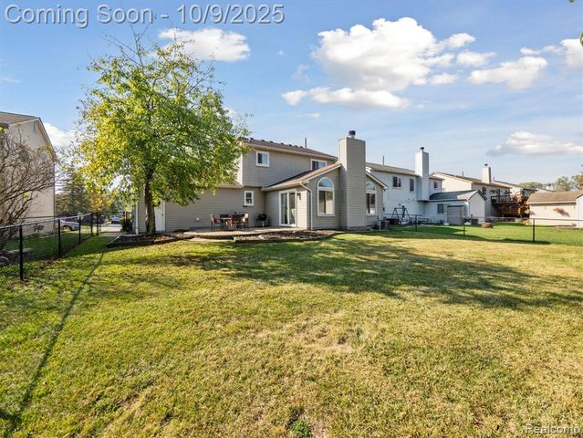 39260 S Phlox Lane, Westland, MI 48186