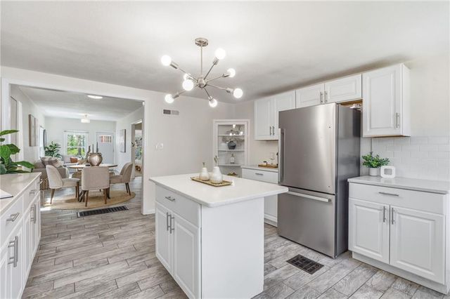 4315 Jarboe Street, Kansas City, MO 64111