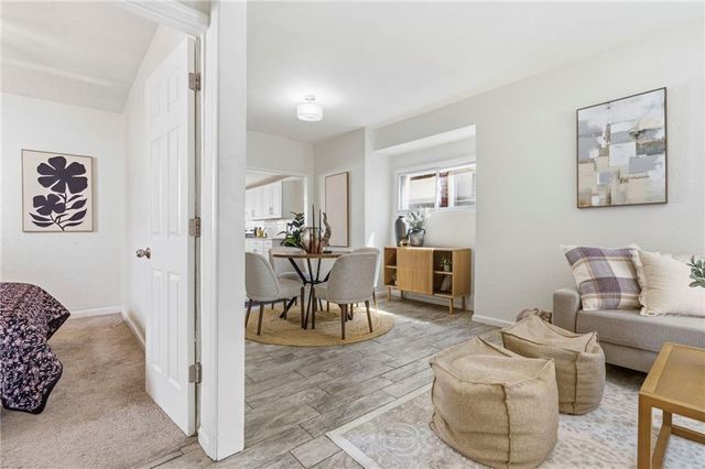 4315 Jarboe Street, Kansas City, MO 64111