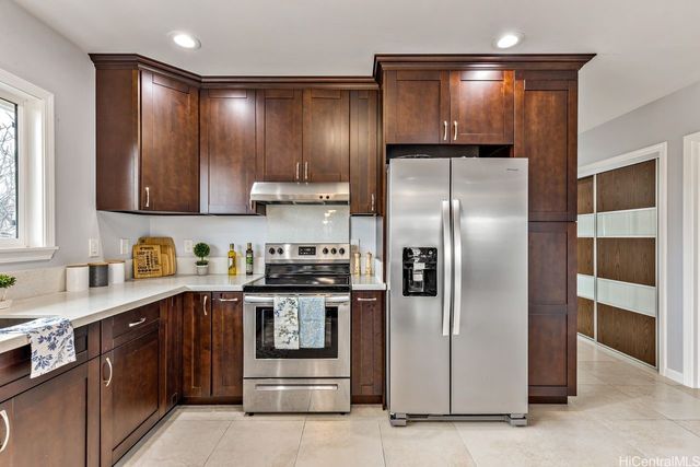 91-837 Moneha Place, Ewa Beach, HI 96706