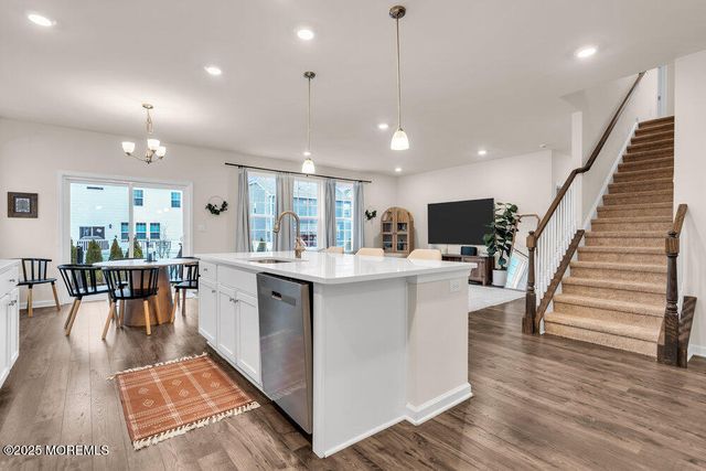 50 Osprey Avenue, Manahawkin, NJ 08050