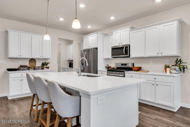 50 Osprey Avenue, Manahawkin, NJ 08050