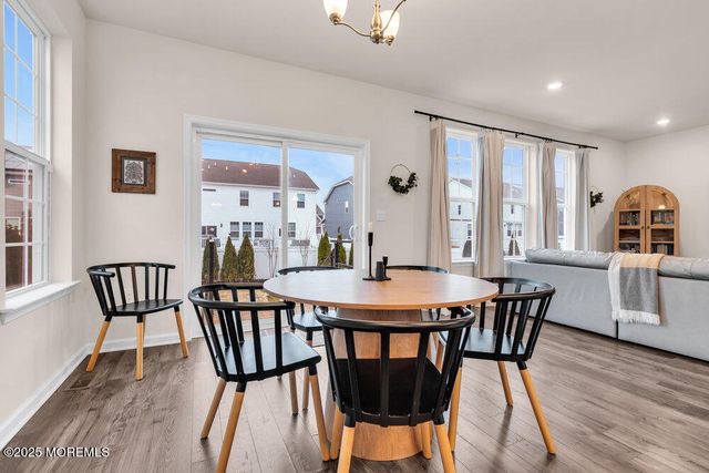 50 Osprey Avenue, Manahawkin, NJ 08050