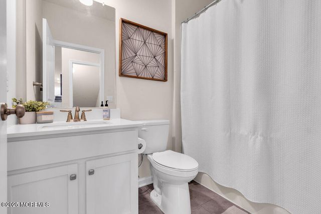 50 Osprey Avenue, Manahawkin, NJ 08050