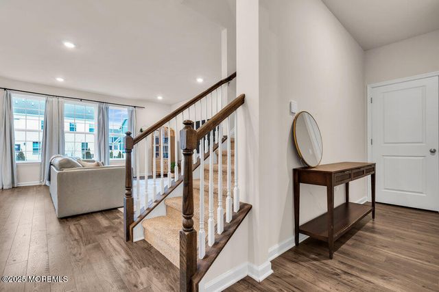 50 Osprey Avenue, Manahawkin, NJ 08050