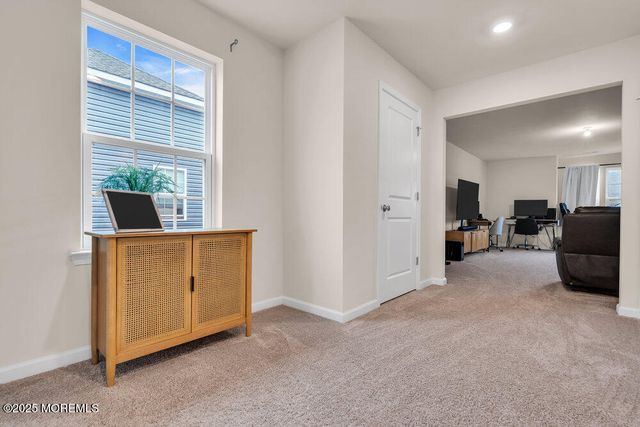 50 Osprey Avenue, Manahawkin, NJ 08050