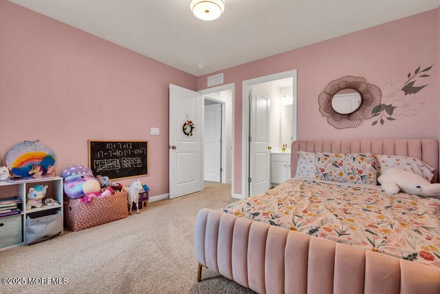 50 Osprey Avenue, Manahawkin, NJ 08050