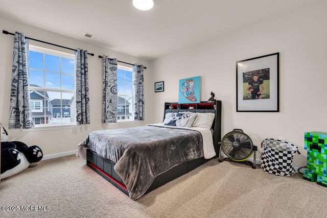 50 Osprey Avenue, Manahawkin, NJ 08050