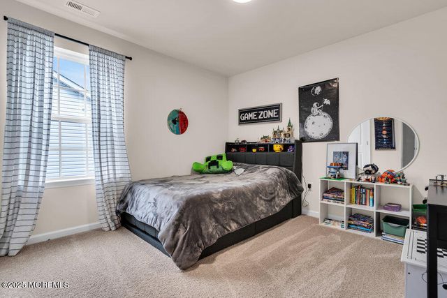 50 Osprey Avenue, Manahawkin, NJ 08050