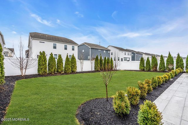 50 Osprey Avenue, Manahawkin, NJ 08050