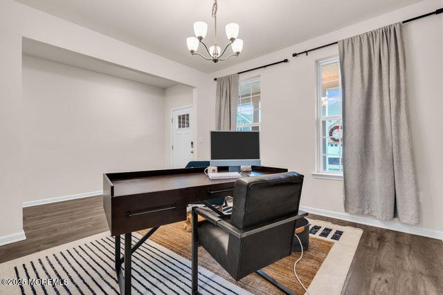 50 Osprey Avenue, Manahawkin, NJ 08050