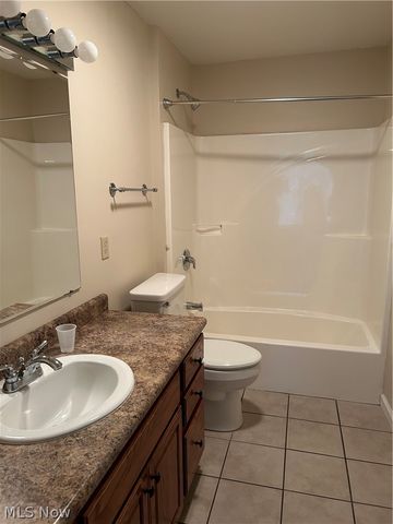 4591 Churchill Road, Youngstown, OH 44505