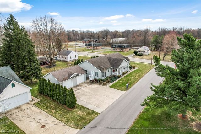 4591 Churchill Road, Youngstown, OH 44505