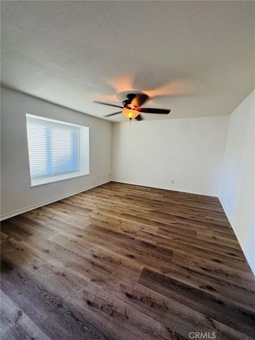 13722 Red Hill 14, Tustin, CA 92780