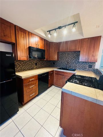 13722 Red Hill 14, Tustin, CA 92780