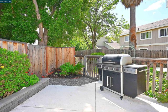 4284 Dubhe Ct, Concord, CA 94521