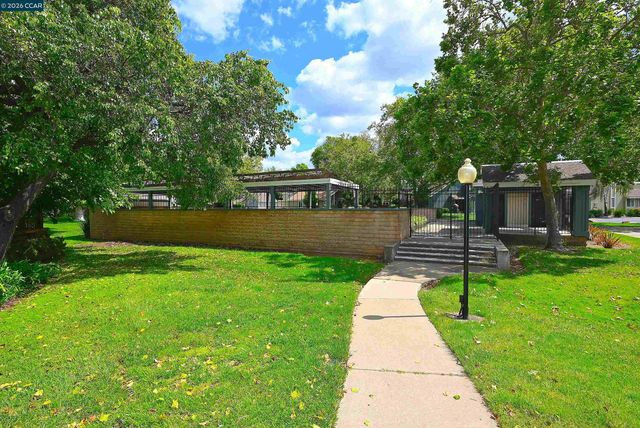 4284 Dubhe Ct, Concord, CA 94521