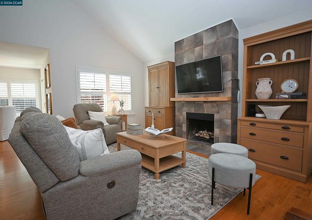 4284 Dubhe Ct, Concord, CA 94521