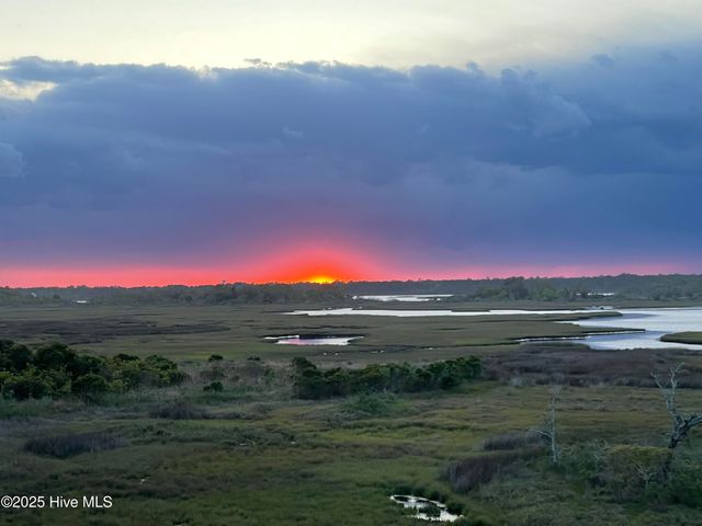 125 S Boca Bay Lane B, Surf City, NC 28445