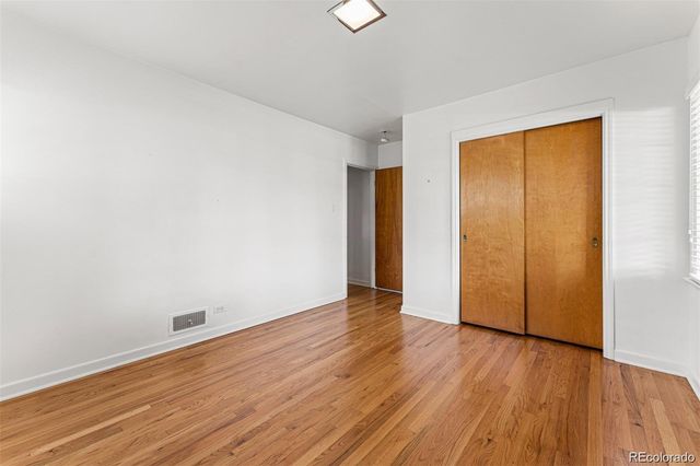 3201 S Bellaire Street, Denver, CO 80222