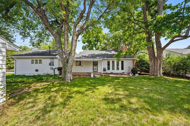 3201 S Bellaire Street, Denver, CO 80222