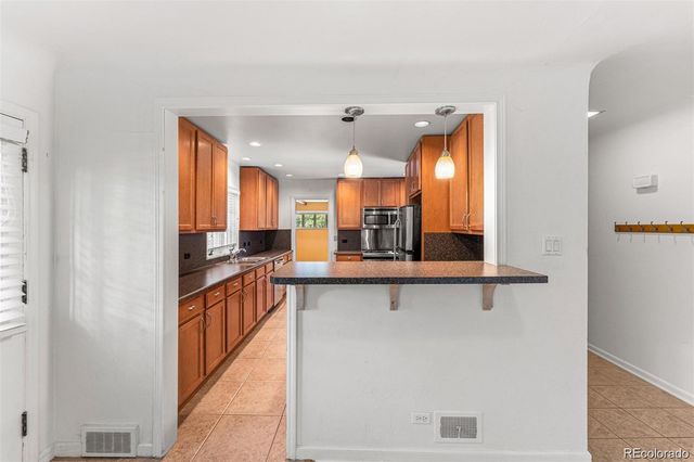 3201 S Bellaire Street, Denver, CO 80222