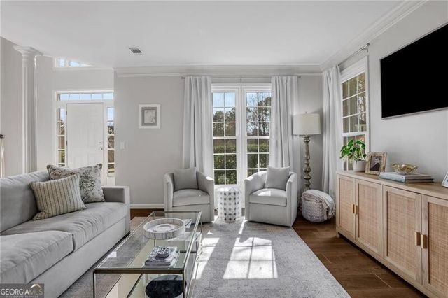 5670 N Hillbrooke Trace, Alpharetta, GA 30005