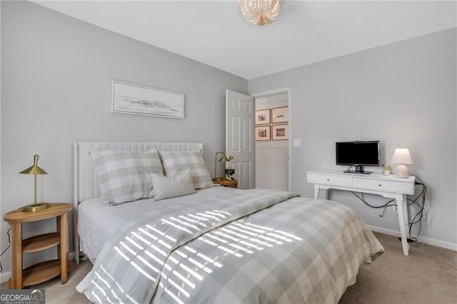 5670 N Hillbrooke Trace, Alpharetta, GA 30005