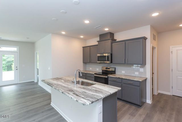 25 Cloudberry Court, Clayton, NC 27520