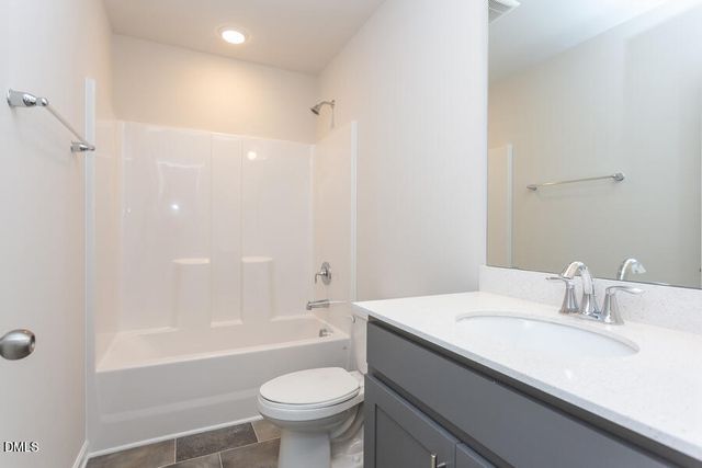 25 Cloudberry Court, Clayton, NC 27520