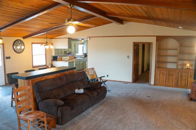 1992 Locke Bend Rd, Mcminnville, TN 37110