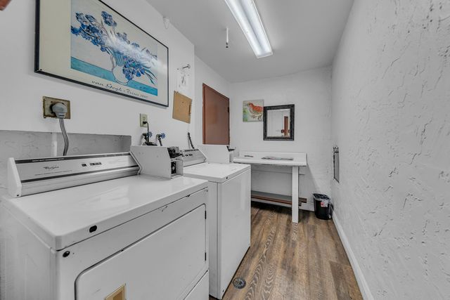 9401 Sunrise Lakes Boulevard 311, Sunrise, FL 33322