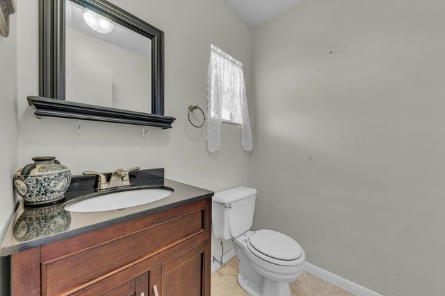 9401 Sunrise Lakes Boulevard 311, Sunrise, FL 33322