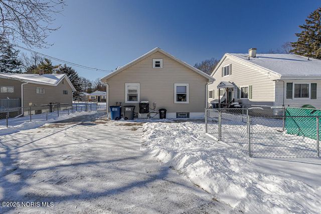 4854 Bowser Drive, Toledo, OH 43613