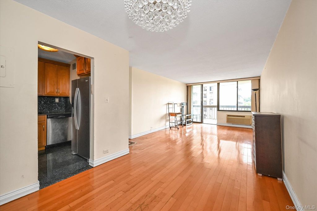 150-38 Union Turnpike 6F, Flushing, NY 11367 — photo 5