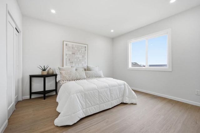 518 Athens Street, San Francisco, CA 94112