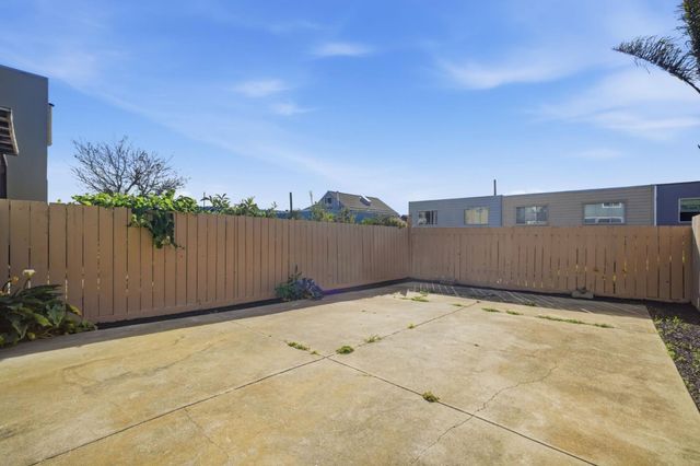 518 Athens Street, San Francisco, CA 94112