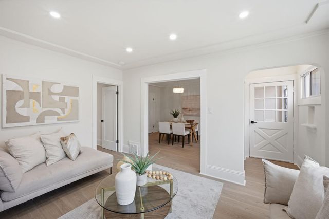 518 Athens Street, San Francisco, CA 94112