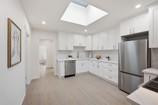 518 Athens Street, San Francisco, CA 94112